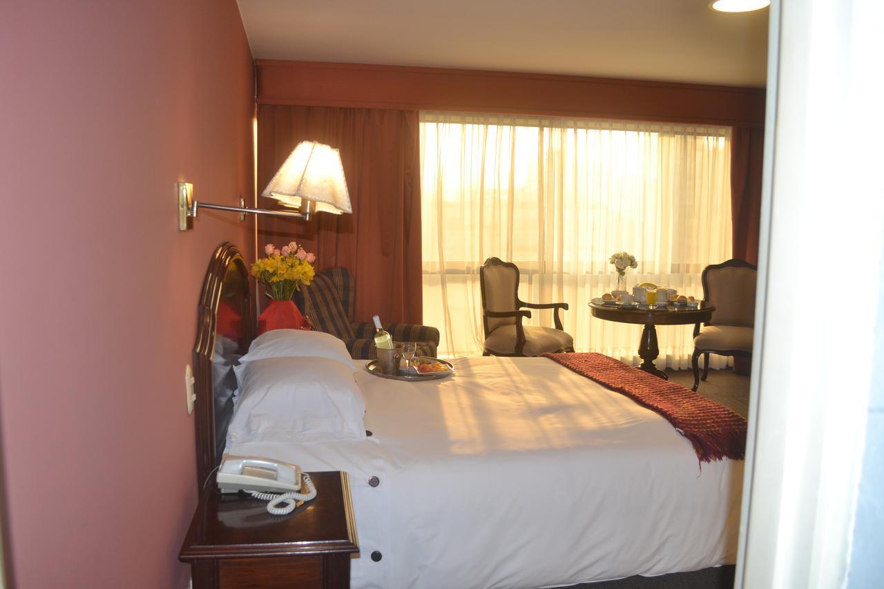 Suites Plaza Las Flores Distretto di Distretto di Lima Esterno foto